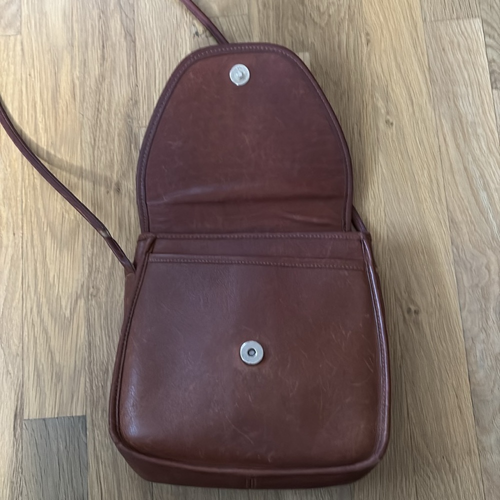 Vintage Coach Lindsay Crossbody Bag - Picture 4 of 6